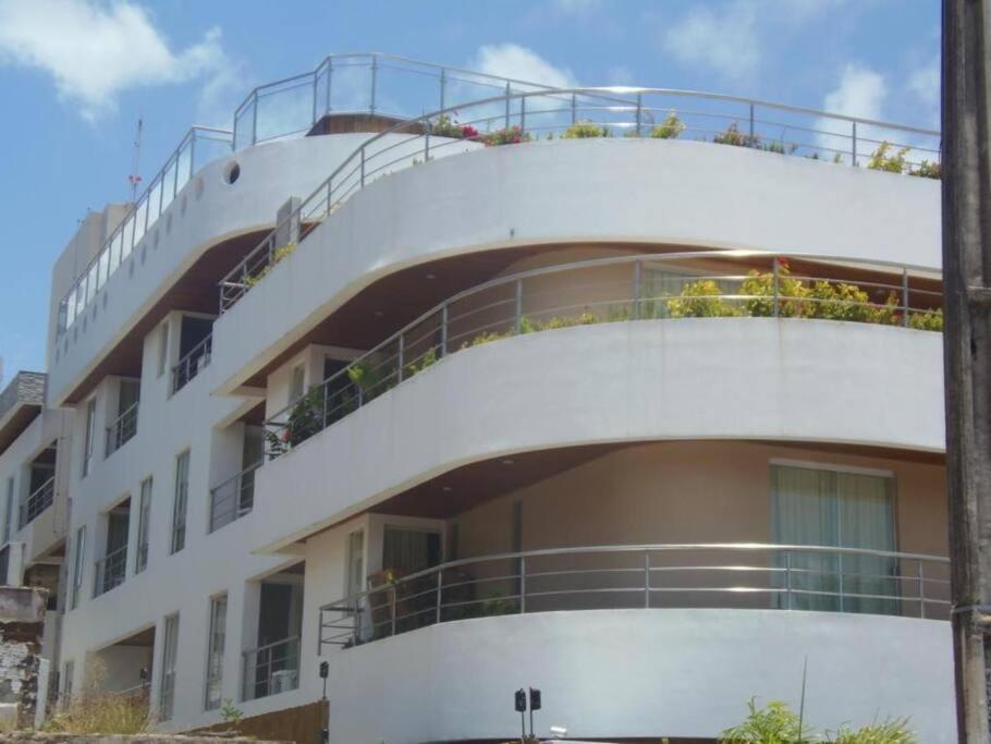 Apartment Completo Em Ponta Negra 50m Do Mar